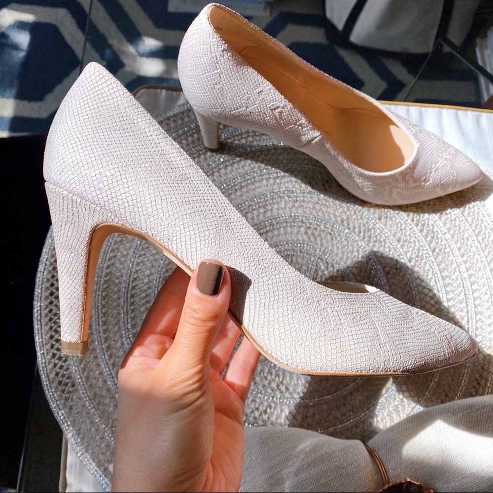Peter Kaiser Cream Textured Heels